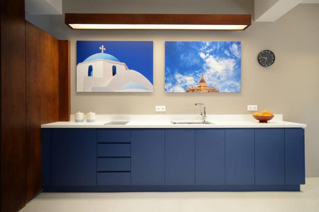 Stylish Decorated Apartment In Kolonaki Athens Exterior photo