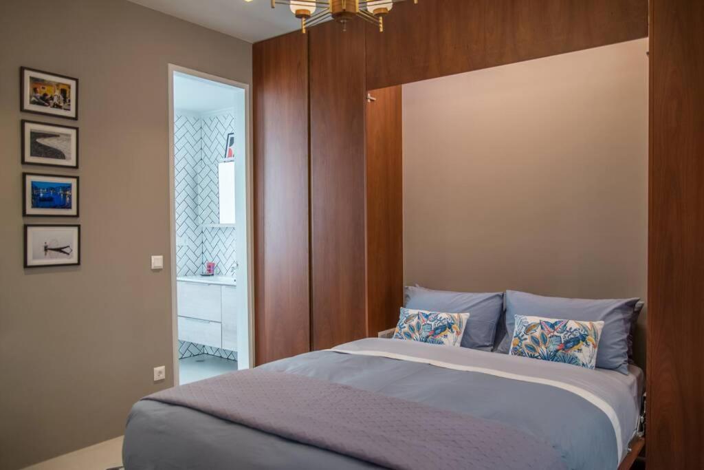 Stylish Decorated Apartment In Kolonaki Athens Exterior photo
